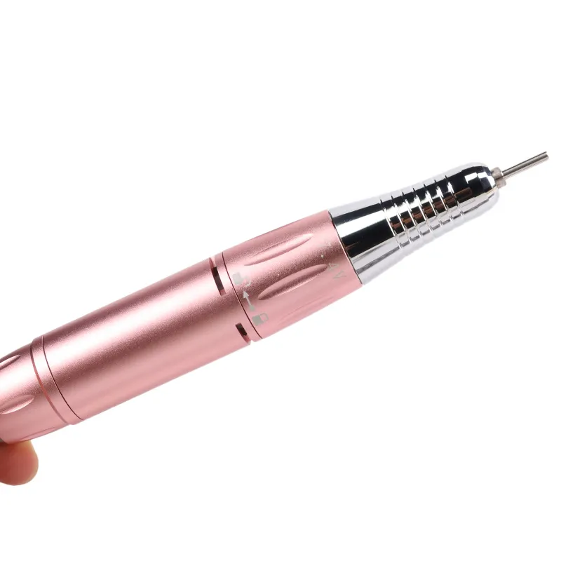 Is een lichtgewicht, stil nagelbuffer-manicure-apparaat voor thuis de moeite waard?